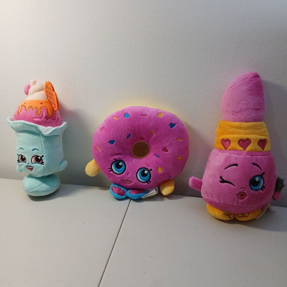 Shopkins Dlish Donut Lippy Lip Suzie Sundae Stuffed Plush Animal Toy Set of 3